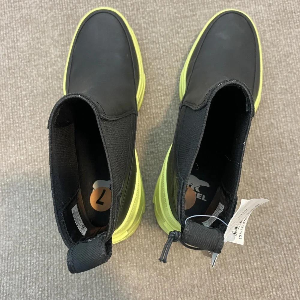 Sorel Chelsea Boots Womens Size 7 Black Waterproof Ankle Neon Sole LZ6060-010 - Picture 11 of 12